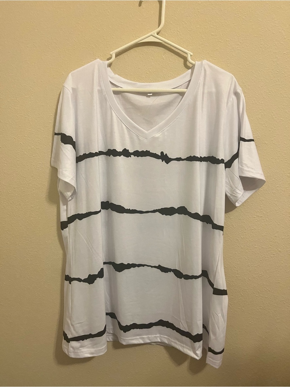 Bundle of 3 Women’s White V-Neck Tee with Horizontal Stripe
